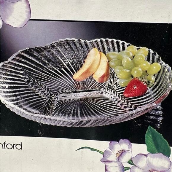 NIB Ashford Oval Sectional Crystal Serving Party Tray Crystal Studios 11 1/2" - Picture 4 of 6